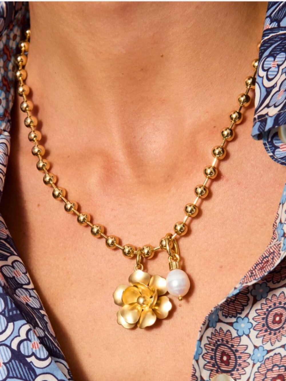 Roxanne Assoulin The Flower Meets The Pearl Necklace - Picture 2 of 5